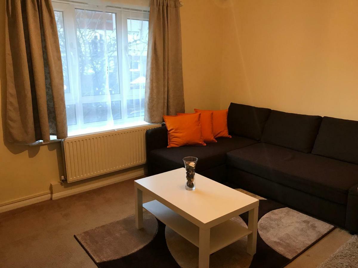 Cozy Apartment In Stratford From 18 Minutes To Central Londra Dış mekan fotoğraf